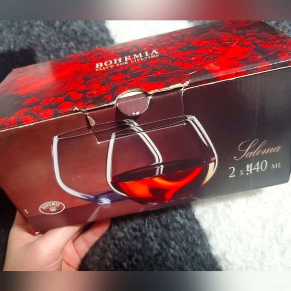 ♥ Bohemia Crystal Wine Glasses (2pc) 16OZ - Picture 2 of 3